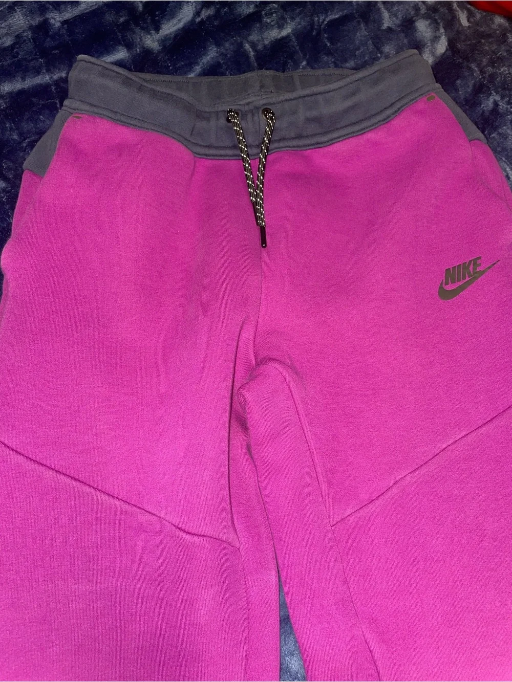 NIKE TECH SET SZ L